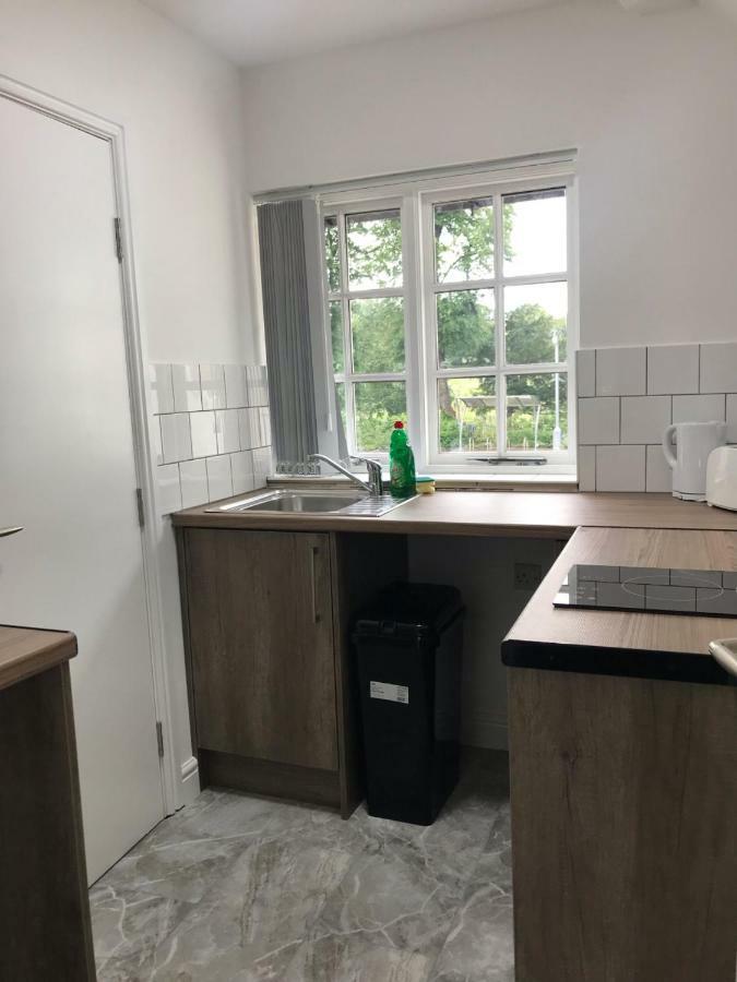 Lancaster Place Apartments レスター エクステリア 写真